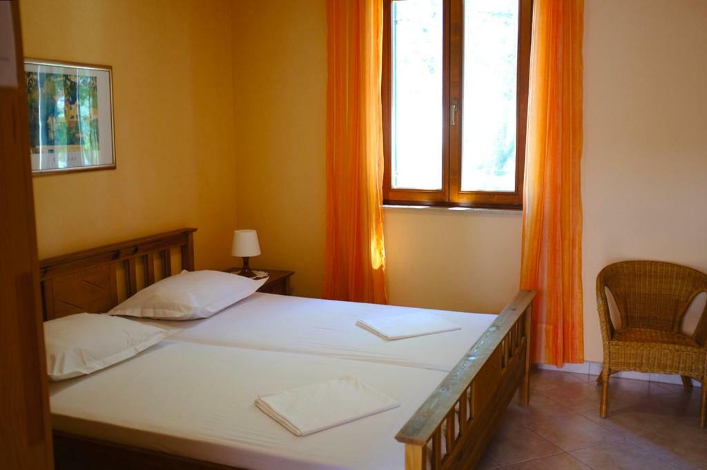 Apartments Marina Omiš Eksteriør billede